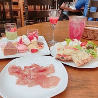 Photo taken at PIZZA SALVATORE CUOMO &amp;amp; BAR 新宿 by お宝発見 カ. on 3/4/2023