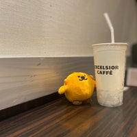 Photo taken at EXCELSIOR CAFFÉ by お宝発見 カ. on 6/25/2022