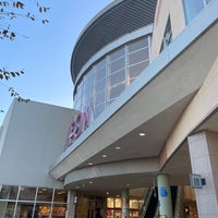 Photo taken at イオンタウン鈴鹿 by たこす on 11/21/2023