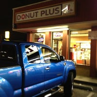 Photo taken at Donut Plus by Lalo R. on 2/10/2013