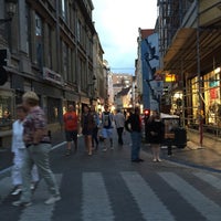 Photo taken at Stoofstraat / Rue de l&amp;#39;Etuve by Geert V. on 6/27/2015