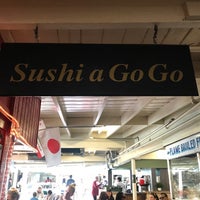 Foto tirada no(a) Sushi a GoGo por Armie P. em 4/29/2018