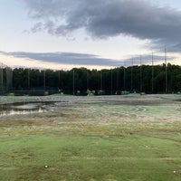 Foto tirada no(a) Willowbrook Golf Center por Bryan C. em 9/2/2021
