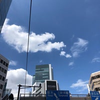 Photo taken at 金王坂上 歩道橋 by haruharu s. on 5/16/2019