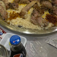 Foto diambil di Al Seddah Restaurants oleh M A. pada 3/13/2024