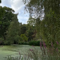 Photo taken at Isabella Plantation by Waleed on 8/23/2022