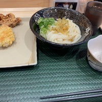 Photo taken at Hanamaru Udon by こくーん on 5/2/2023