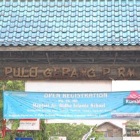 Photo taken at Komplek Perumahan Pulogebang Permai by Ranu A. on 3/18/2021