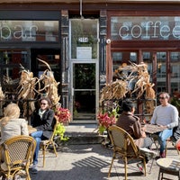 10/17/2021 tarihinde Abrahim A.ziyaretçi tarafından Double Dutch Espresso'de çekilen fotoğraf