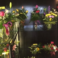 8/7/2015 tarihinde Spedale&amp;#39;s Florist and Wholesaleziyaretçi tarafından Spedale&amp;#39;s Florist and Wholesale'de çekilen fotoğraf