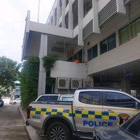 Photo taken at Samranrat Police Station by Ant on 9/24/2021