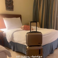 Photo taken at Mövenpick Resort &amp;amp; Residences Aqaba by 🔱 on 6/1/2023