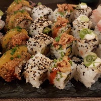 Das Foto wurde bei Hapo Sushi Sake Bar von Er T. am 1/16/2018 aufgenommen