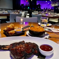 Foto scattata a STK Steakhouse da T . il 7/9/2021