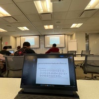 Photo taken at Illinois Institute of Technology by 𝐀 on 9/27/2023