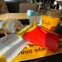 Photo taken at McDonald&amp;#39;s by Олена Б. on 2/6/2022
