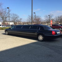 Bill Collins Ford Auto Dealership In Louisville