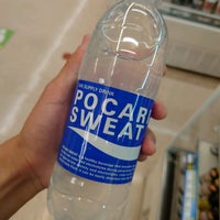 ファミリーマート みなとみらい21 西区みなとみらい2 3 3