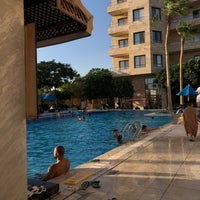 Foto tirada no(a) Ramada Resort by Wyndham Dead Sea por Bader em 7/10/2022