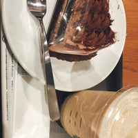Photo taken at Starbucks by えと ぴ. on 12/9/2021