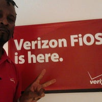 Photo taken at Verizon - Closed by Jorge A. on 7/16/2013