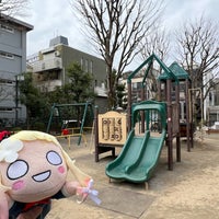 Photo taken at 南青山六丁目児童遊園 by 小日向 花. on 3/3/2023