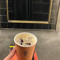 5/14/2024에 SALOLO 💗님이 Density Coffee Roasters에서 찍은 사진