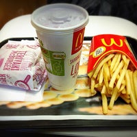 Photo taken at McDonald&amp;#39;s by にぼ 子. on 2/18/2016