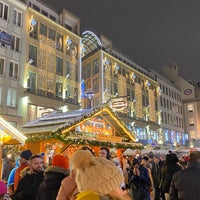 Das Foto wurde bei Kaufingertor Passage München von Y V. am 12/17/2022 aufgenommen