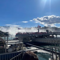 Foto tirada no(a) Hornblower Niagara Cruises por Thierry V. em 10/12/2023
