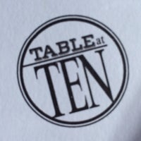 Foto tirada no(a) Table At Ten por David G. em 1/25/2014