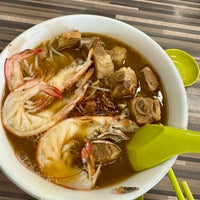 Photo taken at Beach Road Prawn Mee Eating House by Kelly L. on 1/29/2024