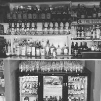 Foto diambil di Mick Mullen&amp;#39;s Irish Bar oleh Mick Mullen&amp;#39;s Irish Bar pada 5/11/2021