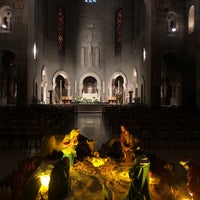 Photo taken at Église Saint-Pierre-de-Chaillot by Abdulaziz on 1/9/2022