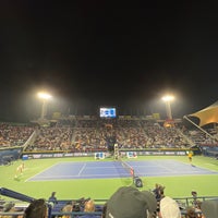 รูปภาพถ่ายที่ Dubai Duty Free Dubai Tennis Championships โดย F .. เมื่อ 2/26/2022