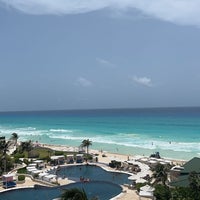 Photo taken at Secrets The Vine Cancún by KMS on 7/22/2023