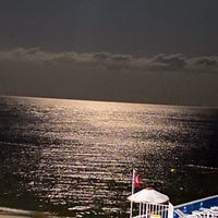 รูปภาพถ่ายที่ Hotel Ölüdeniz โดย Ömer Ç. เมื่อ 8/1/2020
