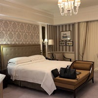 Das Foto wurde bei Habtoor Palace Dubai, LXR Hotels &amp;amp; Resorts von M .. am 3/4/2024 aufgenommen