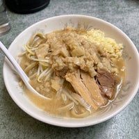 Photo taken at Ramen Jiro by 高宮 煌. on 4/11/2024