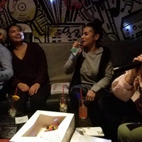 Foto diambil di 5 Bar Karaoke &amp;amp; Lounge oleh Kristine M. pada 11/24/2018