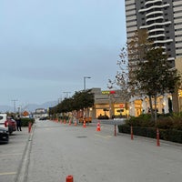 รูปภาพถ่ายที่ Aqua Mall โดย Ömer F. เมื่อ 11/29/2021