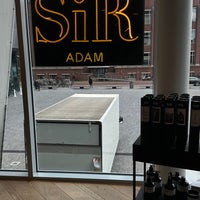 รูปภาพถ่ายที่ Sir Adam Hotel, part of Sircle Collection โดย S .. เมื่อ 5/24/2023