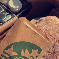Foto tirada no(a) Starbucks por M 1. em 4/29/2024