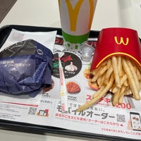 Photo taken at McDonald&amp;#39;s by 岳 安. on 10/4/2021