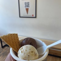Das Foto wurde bei Jeni&amp;#39;s Splendid Ice Creams von Rachel N. am 2/19/2023 aufgenommen