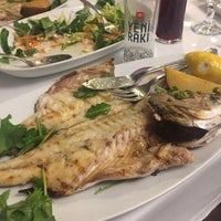 Photo prise au Birinci Kordon Balık Restaurant par Kullanılmayan Hesap le3/22/2017