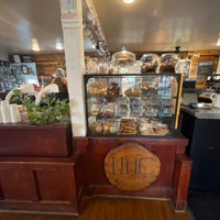 8/15/2022 tarihinde Britta M.ziyaretçi tarafından Hidden House Coffee'de çekilen fotoğraf