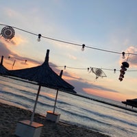 Foto tirada no(a) Blue Beach Club por Dilos em 10/16/2022