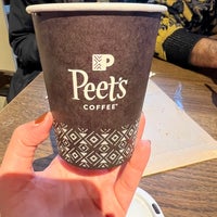 Foto tirada no(a) Peet&amp;#39;s Coffee &amp;amp; Tea por Mahaan M. em 3/5/2022