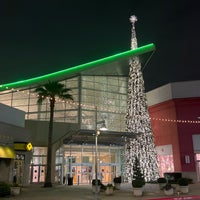 Foto tirada no(a) Memorial City Mall por Mahan M. em 11/18/2022